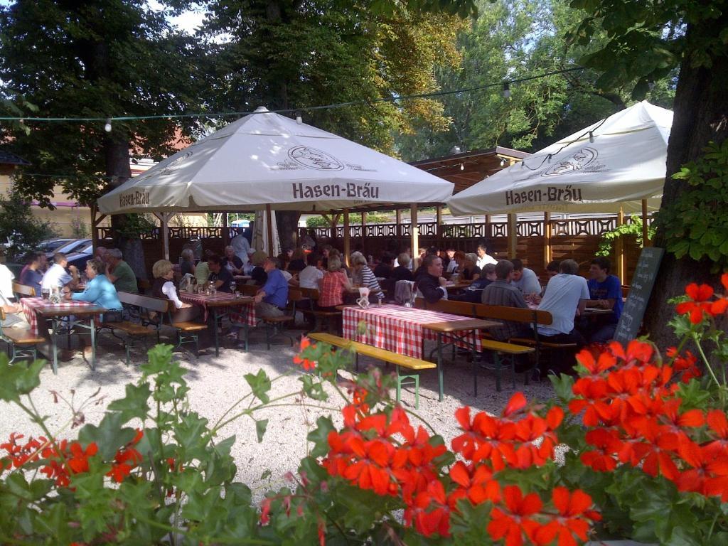 Zum Ochsen Hotel Stadtbergen ภายนอก รูปภาพ